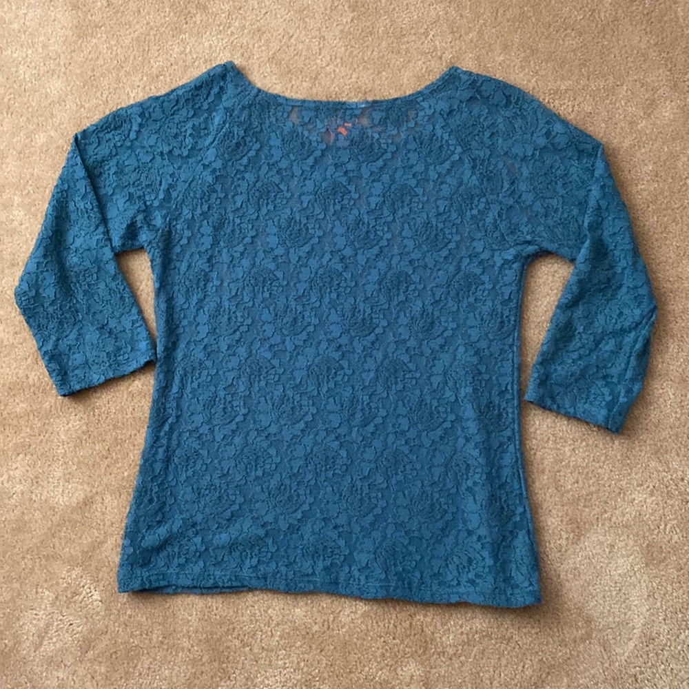 Joe Fresh lace 3/4 length sleeve top - Picture 4 of 4